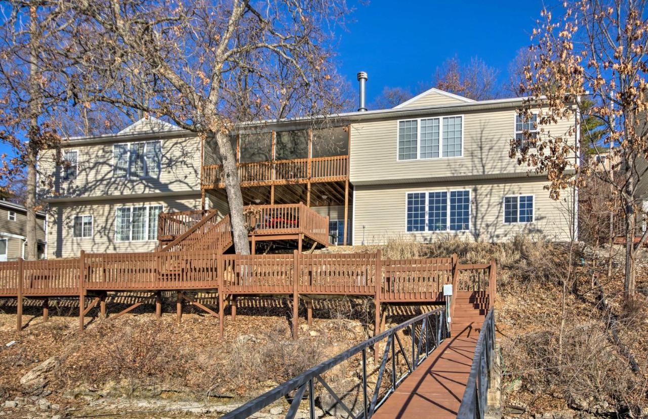 Waterfront Townhome With Private Dock And Lake Views Lake Ozark Exterior photo